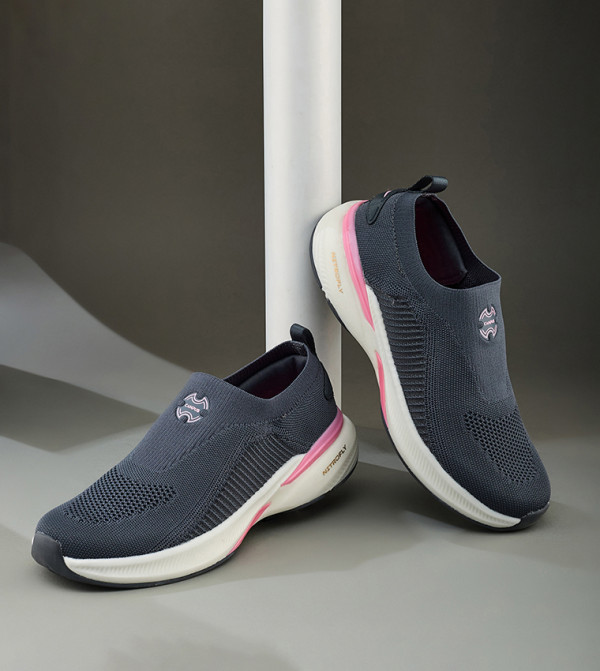 Campus Campus - Grey Casual Slip-ons