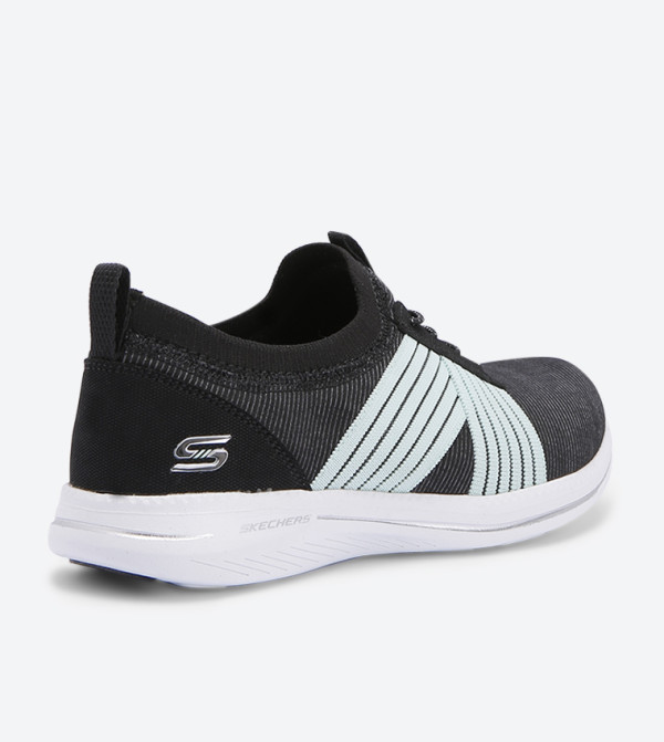 سكيتشرز حصري - أسود Trainers