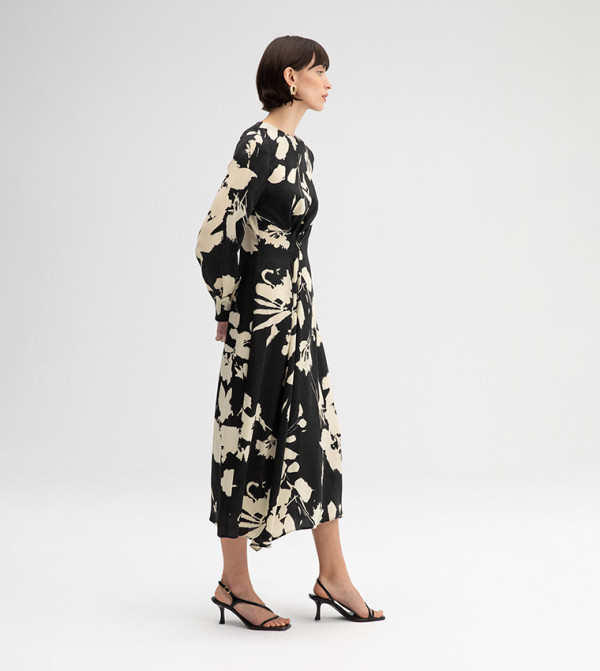 توشيه بريف توشيه بريف - أسود فساتين