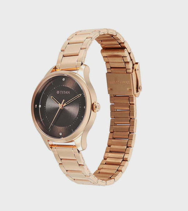 Titan  - Rose Gold undefined