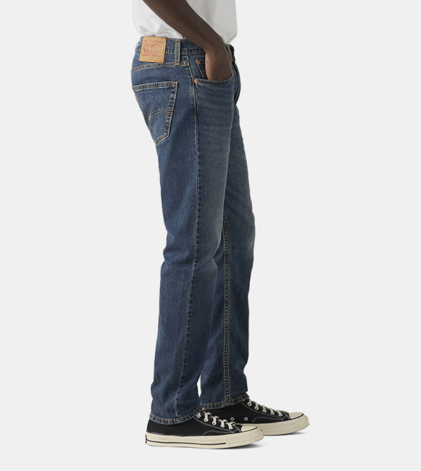 ليفايز  جينزات قصة قصيرة  - أزرق Tapered Jeans