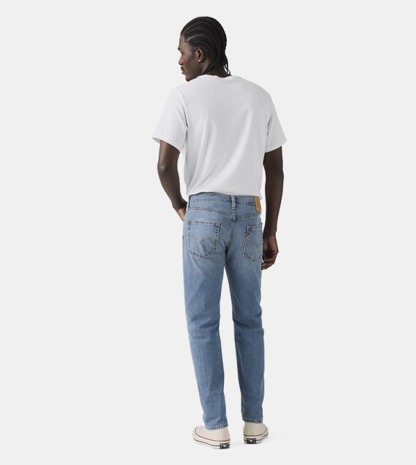 ليفايز  جينزات قصة قصيرة  - أزرق Tapered Jeans