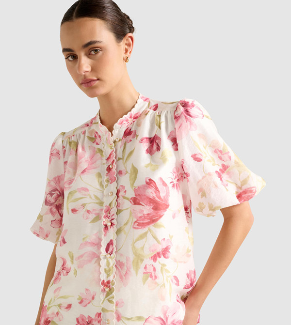 فوريفر نيو  بلوزات - وردي Casual Tops