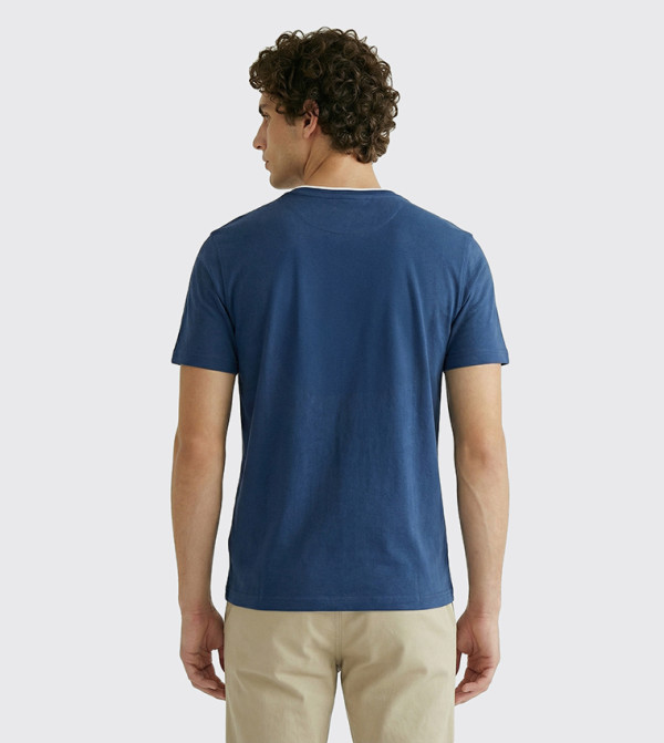 Beverly Hills Polo Club  Clothing - Navy Round Neck T-Shirts