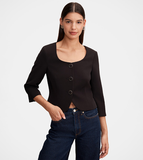 فوريفر نيو توبات قصيرة - أسود Cropped Tops
