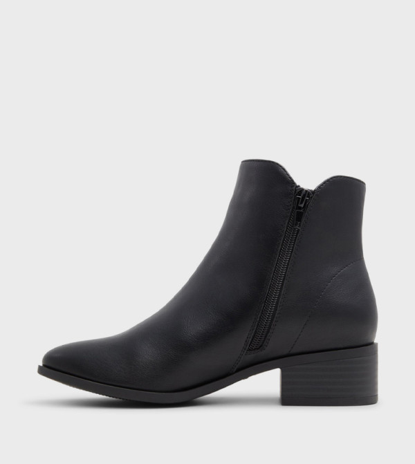 كول ات سبرنج كول ات سبرنج - أسود Ankle length Boots