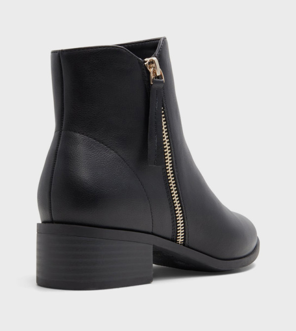 كول ات سبرنج كول ات سبرنج - أسود Ankle length Boots