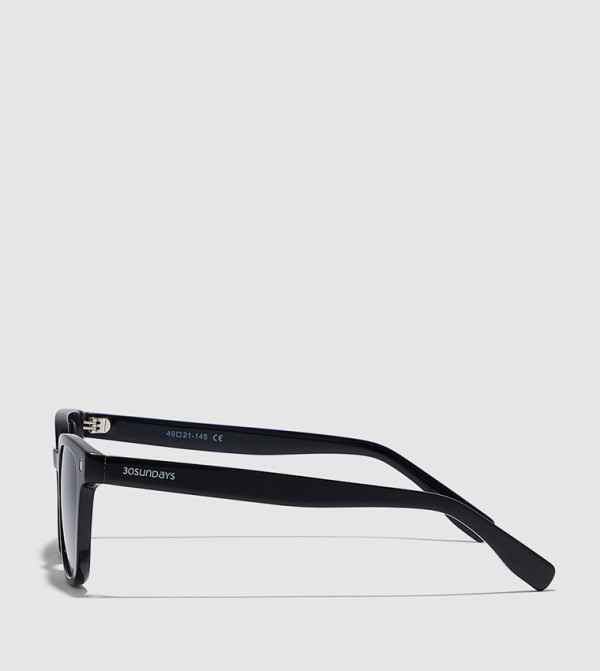 30 سندايز  مربعة - أسود Square Sunglasses