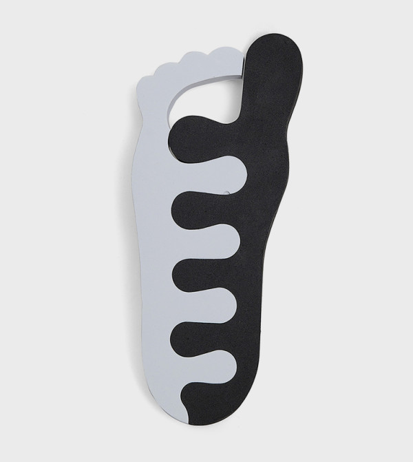 R&B Nail Accessories - Black Accessories