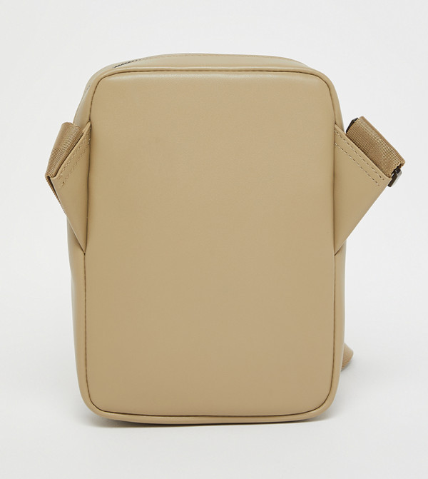 لاكوست لاكوست - بيج Cross Body & Sling Bags