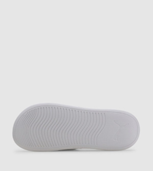 بوما بوما - أبيض صنادل