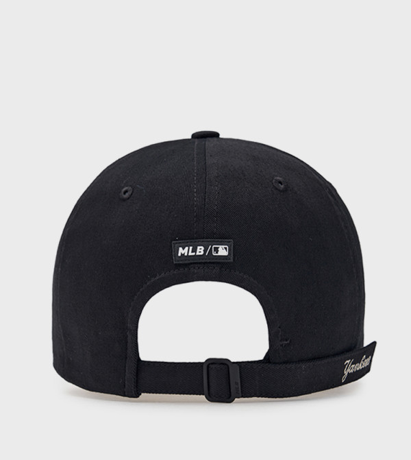 MLB  Caps & Hats - Black Baseball Caps