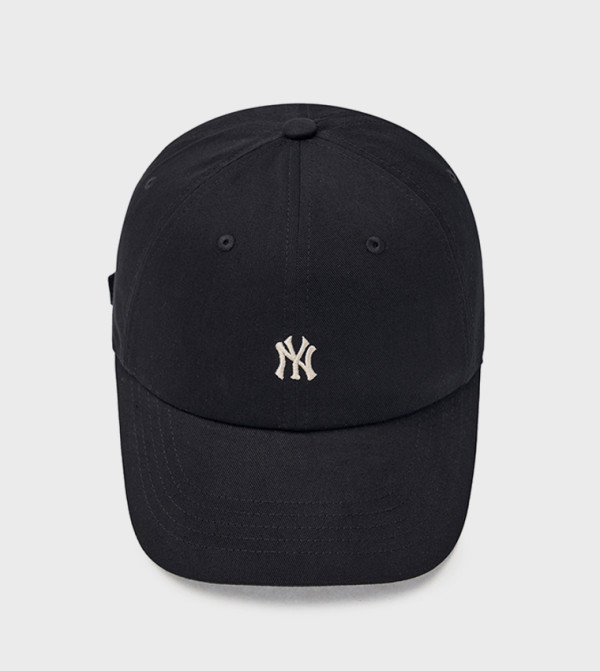 MLB  Caps & Hats - Black Baseball Caps