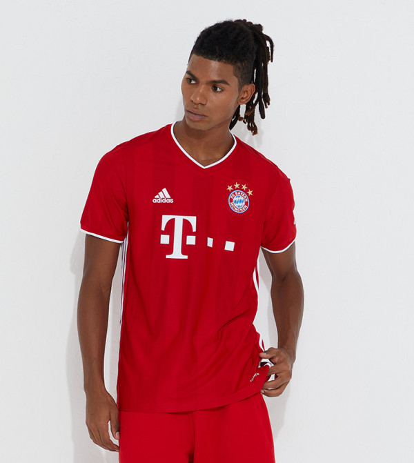 Adidas Sportswear - Red Graphic Tee