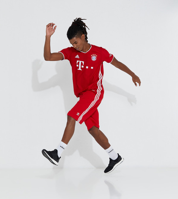 Adidas Sportswear - Red Graphic Tee