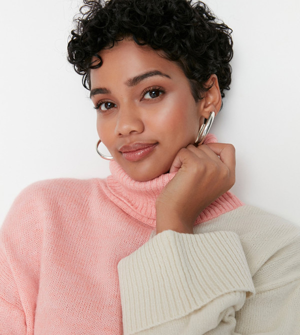 Trendyol Trendyol  - Pink Fashion Sweatshirt