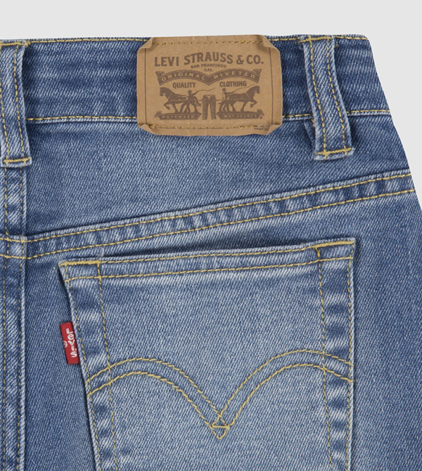 Levi's - Blue Jeans