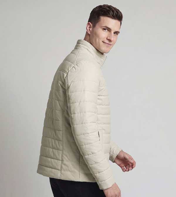 أر آند بي  جاكيتات منفوخة  - بيج Puffer Jackets