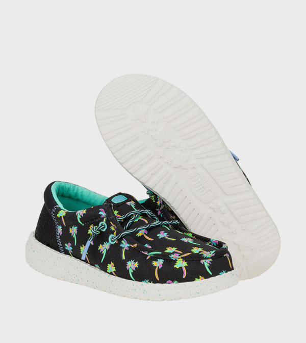 HEY DUDE  resort-vacation-sets - Black Casual Slip-On's