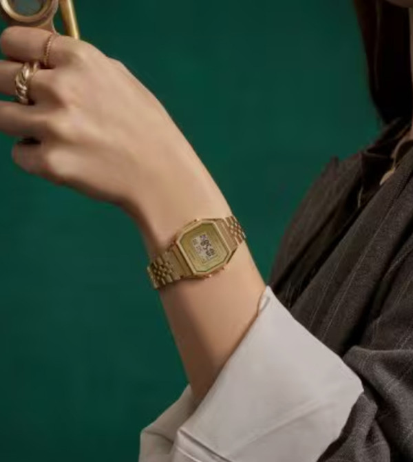 Casio  Smart & Digital Watches - Gold undefined