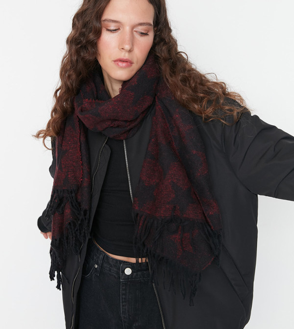 Trendyol Trendyol  - Burgundy Knitted Scarves