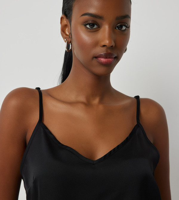 Ardene  Clothing - Black Sleeveless Tops