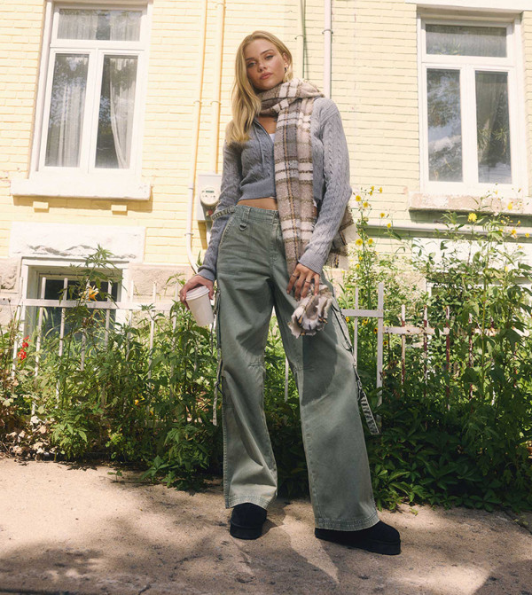 Ardene  Cargos - Light Green Cargos