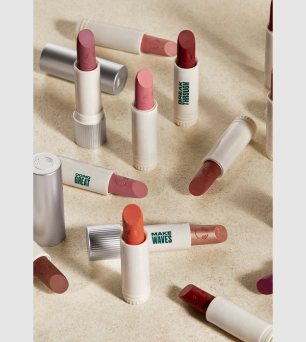 ذي بودي شوب  أدوات وفرش المكياج - متعدد SPONGES / APPLICATORS