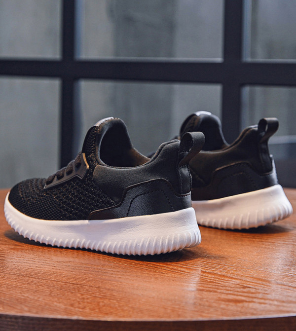 Large Mouthed Monkey Large Mouthed Monkey - Black Casual Slip-On's