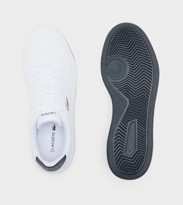 Lacoste Lacoste - White Low Top