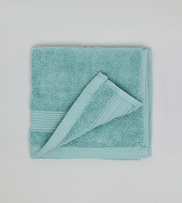 R&B Bath & Bedding - Turquoise Short Sleeve T-Shirts