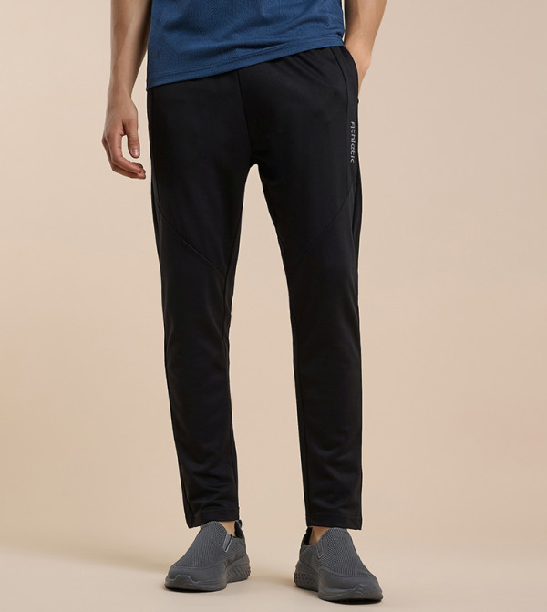 أر آند بي ملابس - أسود Track Pants & Joggers