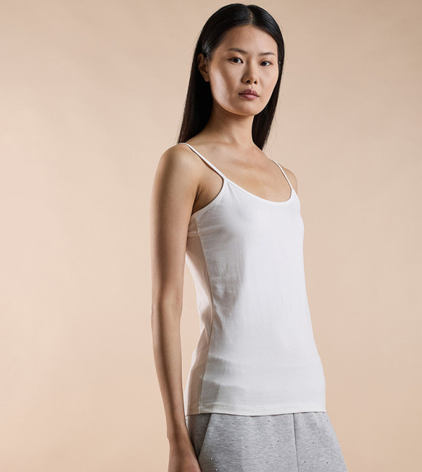 R&B  - White Sleeveless Tops