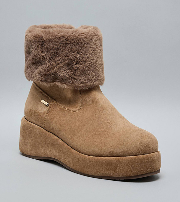 أر آند بي  أبوات - بني  Ankle length Boots