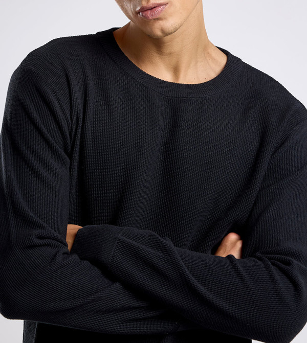 أر آند بي  سترات و كارديغانات  - أسود Round Neck Sweaters