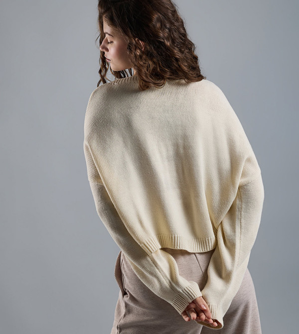 أر آند بي  سترات - أوف وايت  Round Neck Sweaters