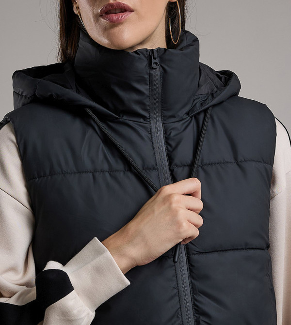 R&B  Puffer & Quilted Jackets - Black Puffer & Quilted Jackets