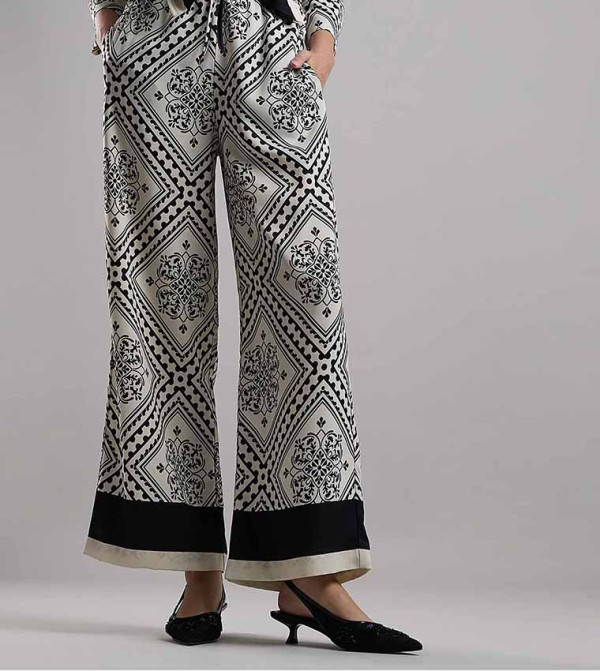 R&B R&B - Black Pumps