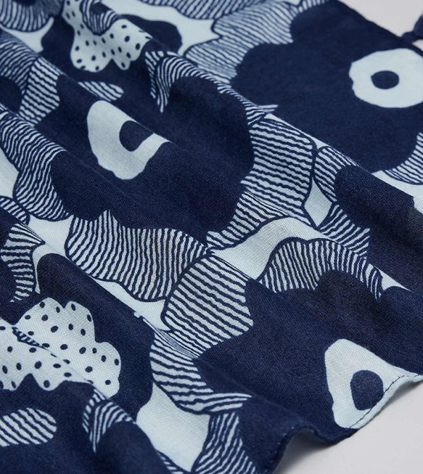 أر آند بي  لفحات - كحلي مزرق  Blanket Scarves