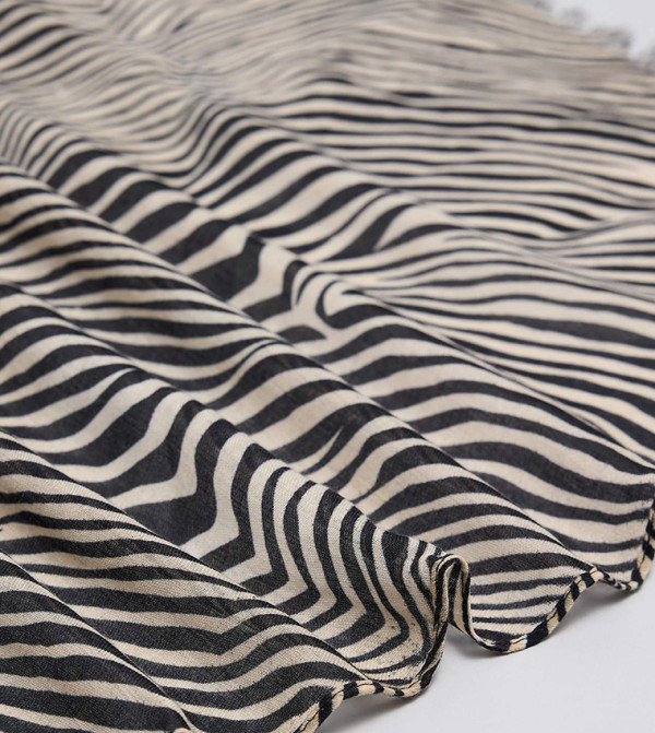 R&B  Blanket Scarves - Black Blanket Scarves