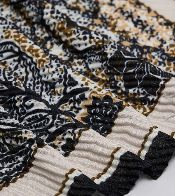 R&B  Blanket Scarves - Black Blanket Scarves