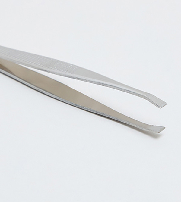 R&B  Beauty - Silver undefined