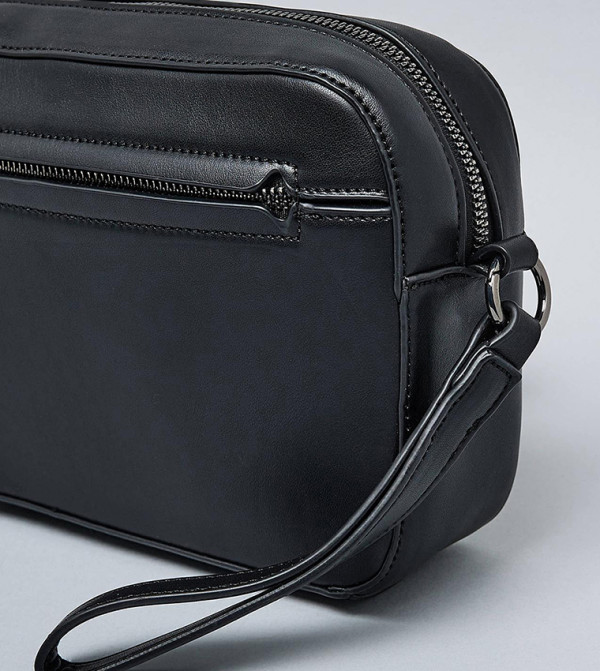 R&B  Toiletry bags - Black Toiletry bags