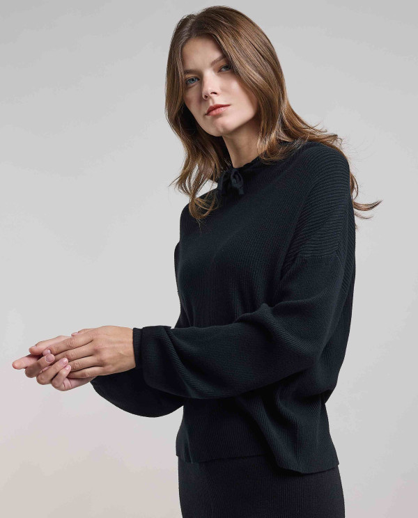 أر آند بي أر آند بي - أسود Casual Tops