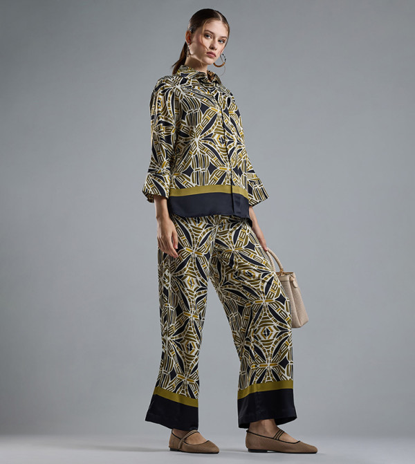 أر آند بي  - أخضر بنطال كاجوال