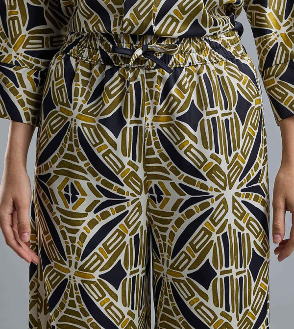 أر آند بي  - أخضر بنطال كاجوال