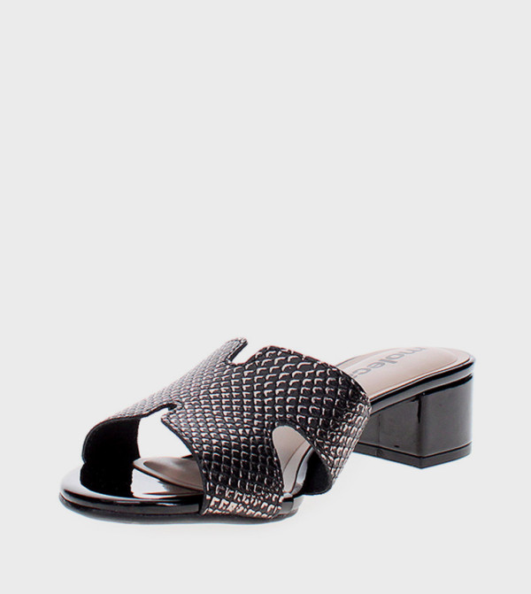Moleca Moleca - Black Heels
