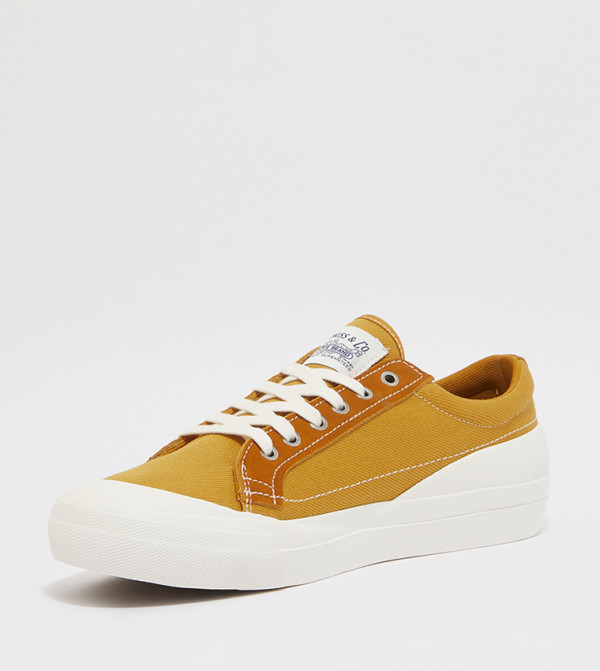Levi's  - Orange Low Top
