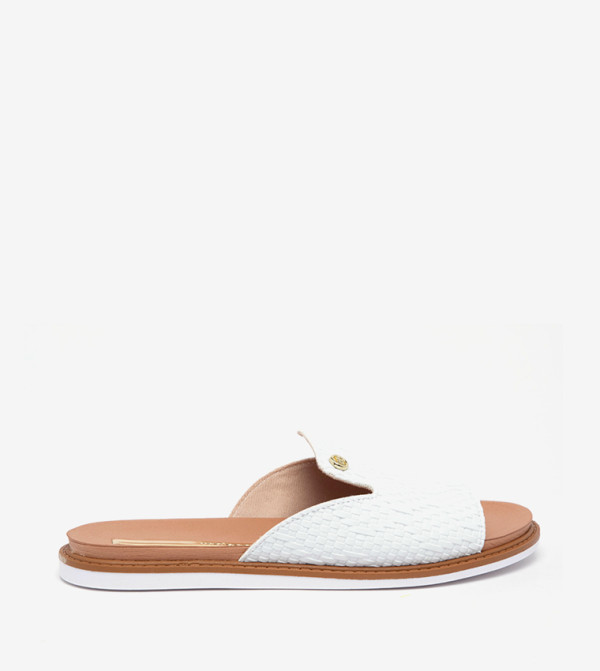 Moleca Moleca - White Flat Sandals