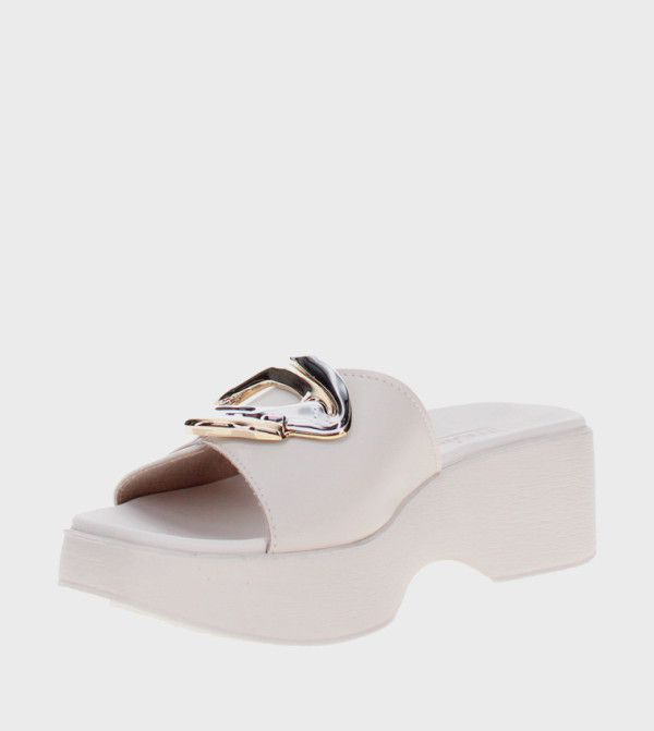 Moleca Moleca - Off White Wedges